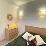T2 Renove Charme & Calme Au Coeur Du Vieil * Antibes