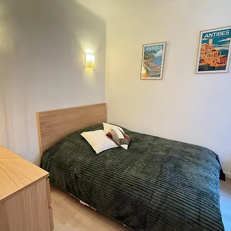 Lägenhet T2 Renove Charme & Calme Au Coeur Du Vieil